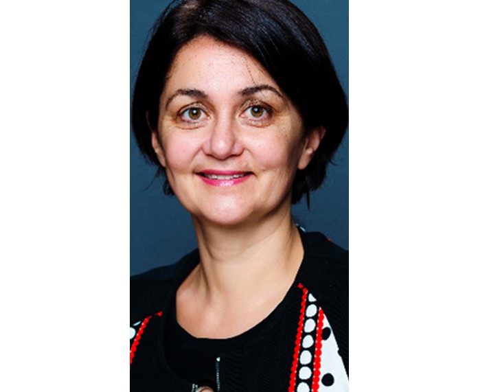 Isabelle NICOLAÏ